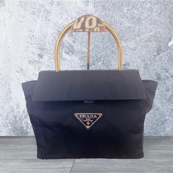 Prada Handbags - Vintage Prada Loop 💯 Authentic